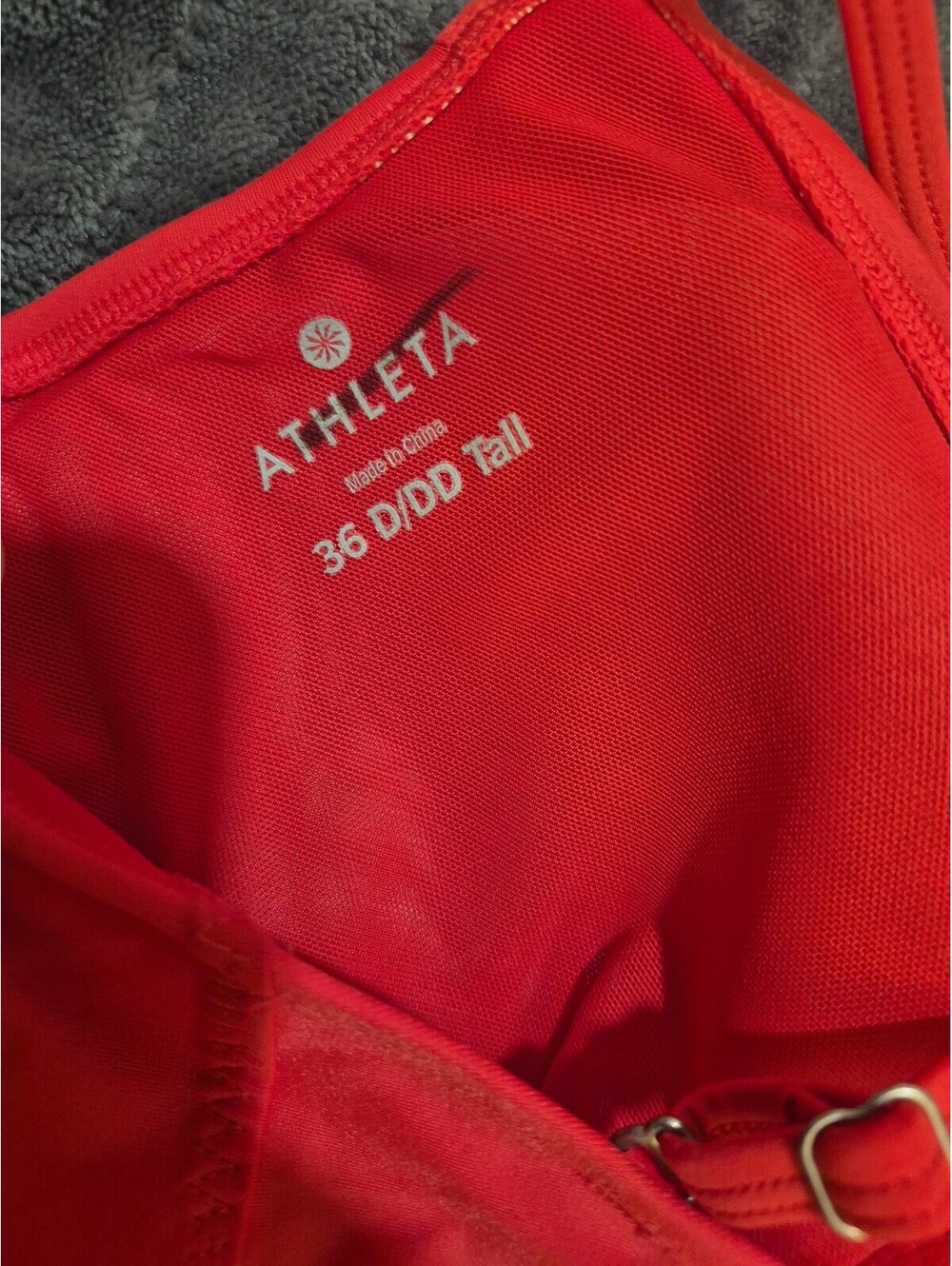 Athleta Red One-Piece Swimsuit – Size 36 D/DD Tall - Picture 3 of 4